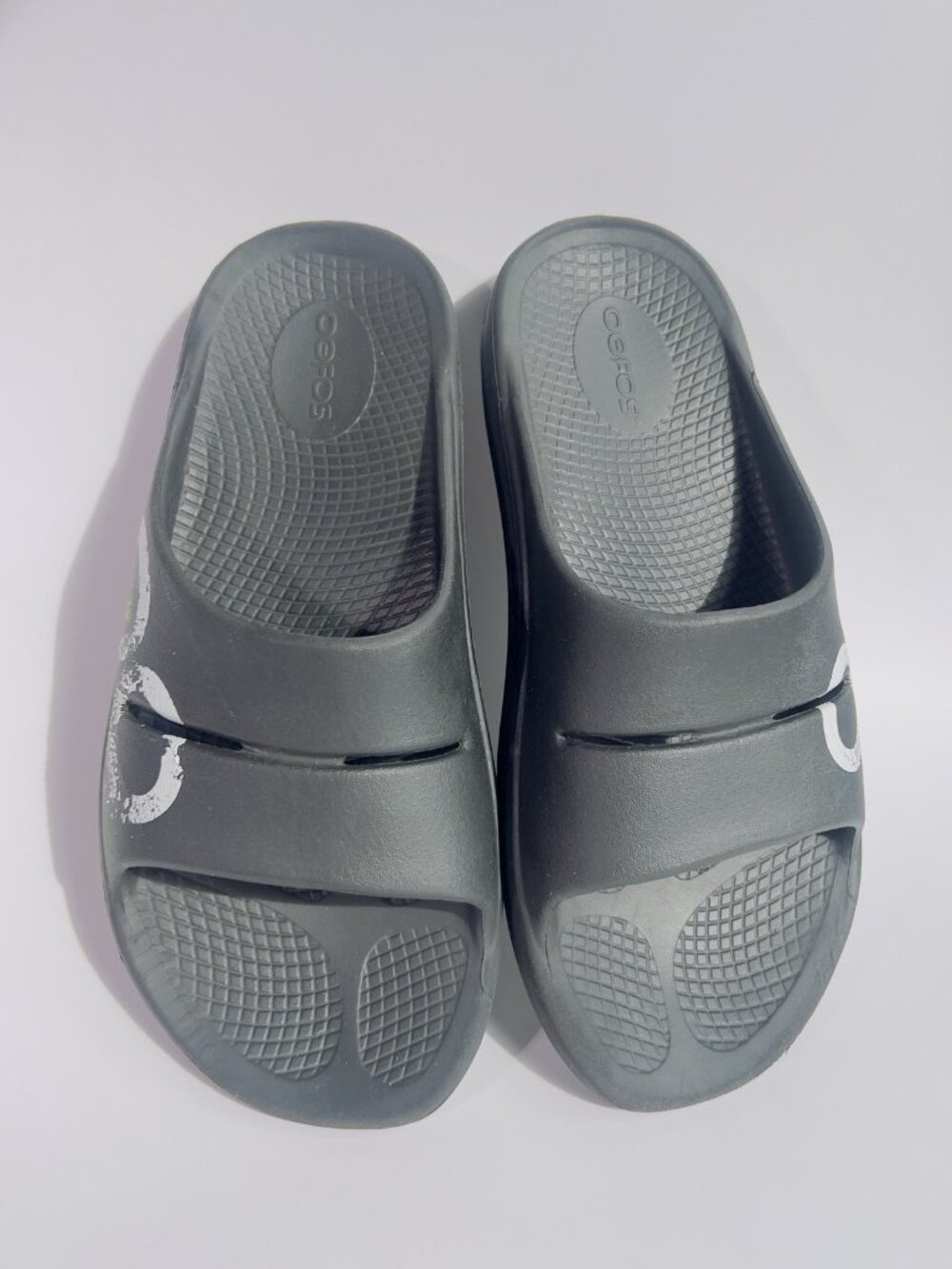 OOFOS OOahh Sport Recovery Slide Black Logo Sandals Women’s 8 / Men’s 6 Comfort - Picture 3 of 7